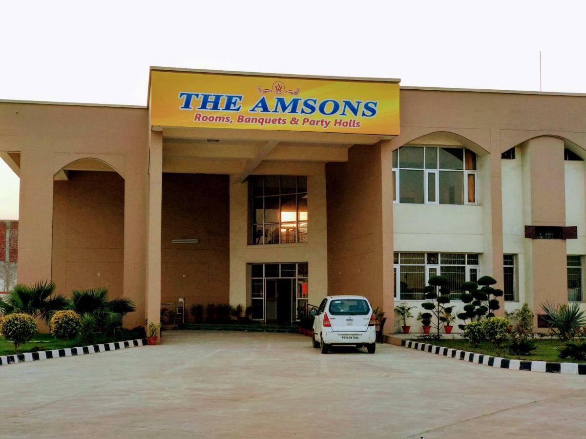The Amsons Resorts Ludhiana Exterior photo