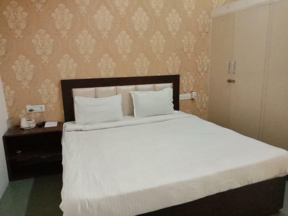 The Amsons Resorts Ludhiana Exterior photo