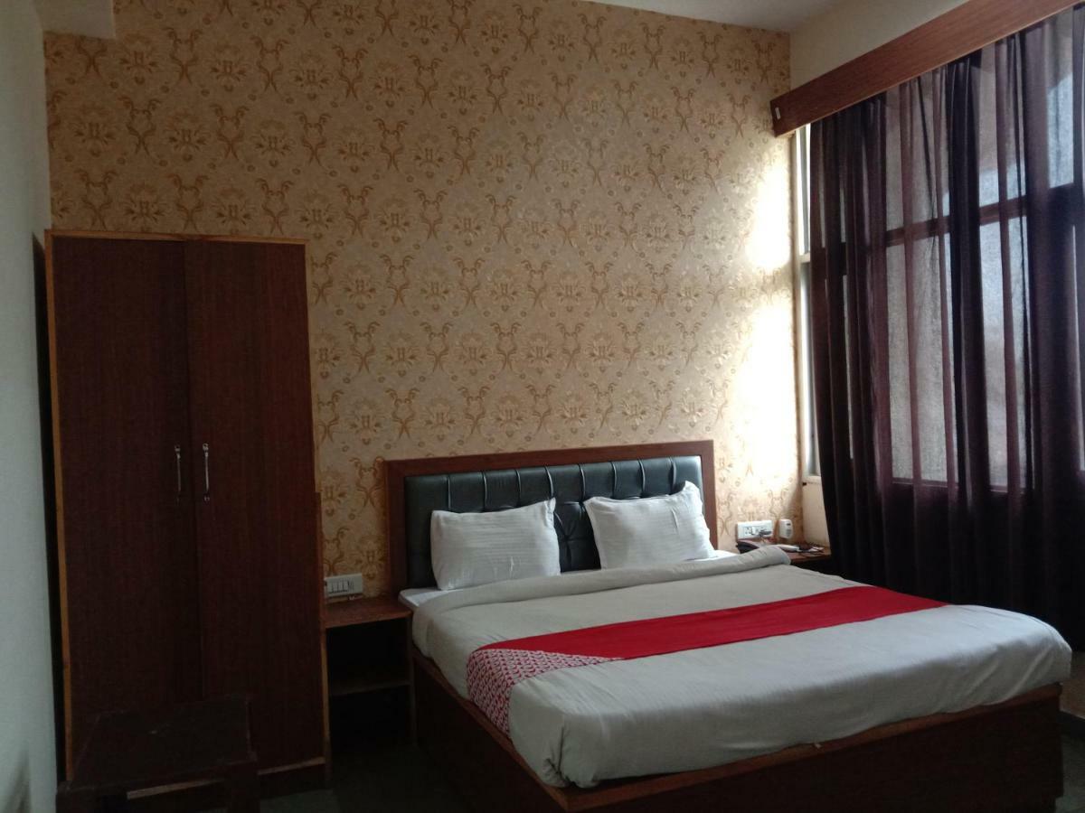 The Amsons Resorts Ludhiana Exterior photo